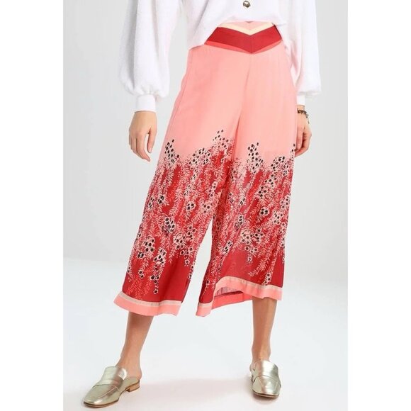 Free People Women's Size M Off The Grid Floral Culottes Crop Wide Leg Pants - Picture 3 of 9